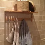 Apartment Menval16 *